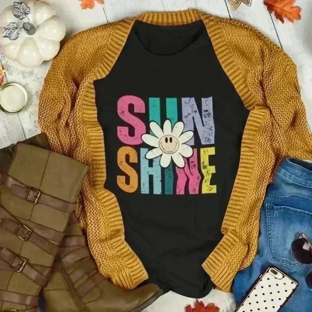 Nataly thyme  sun shine in black  shirt - Picture 2 of 2